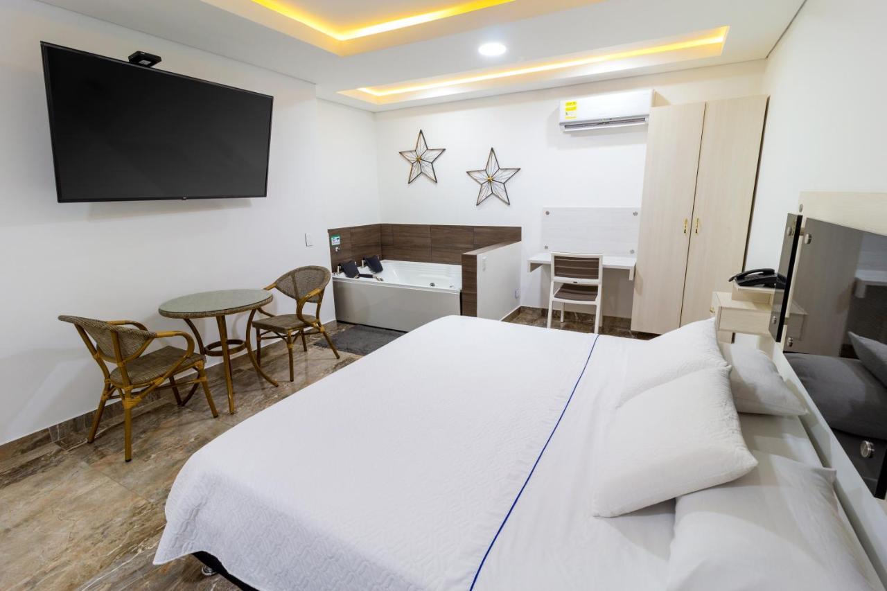 Hotel 0Asis De La Colina Boutique Girardot Eksteriør billede